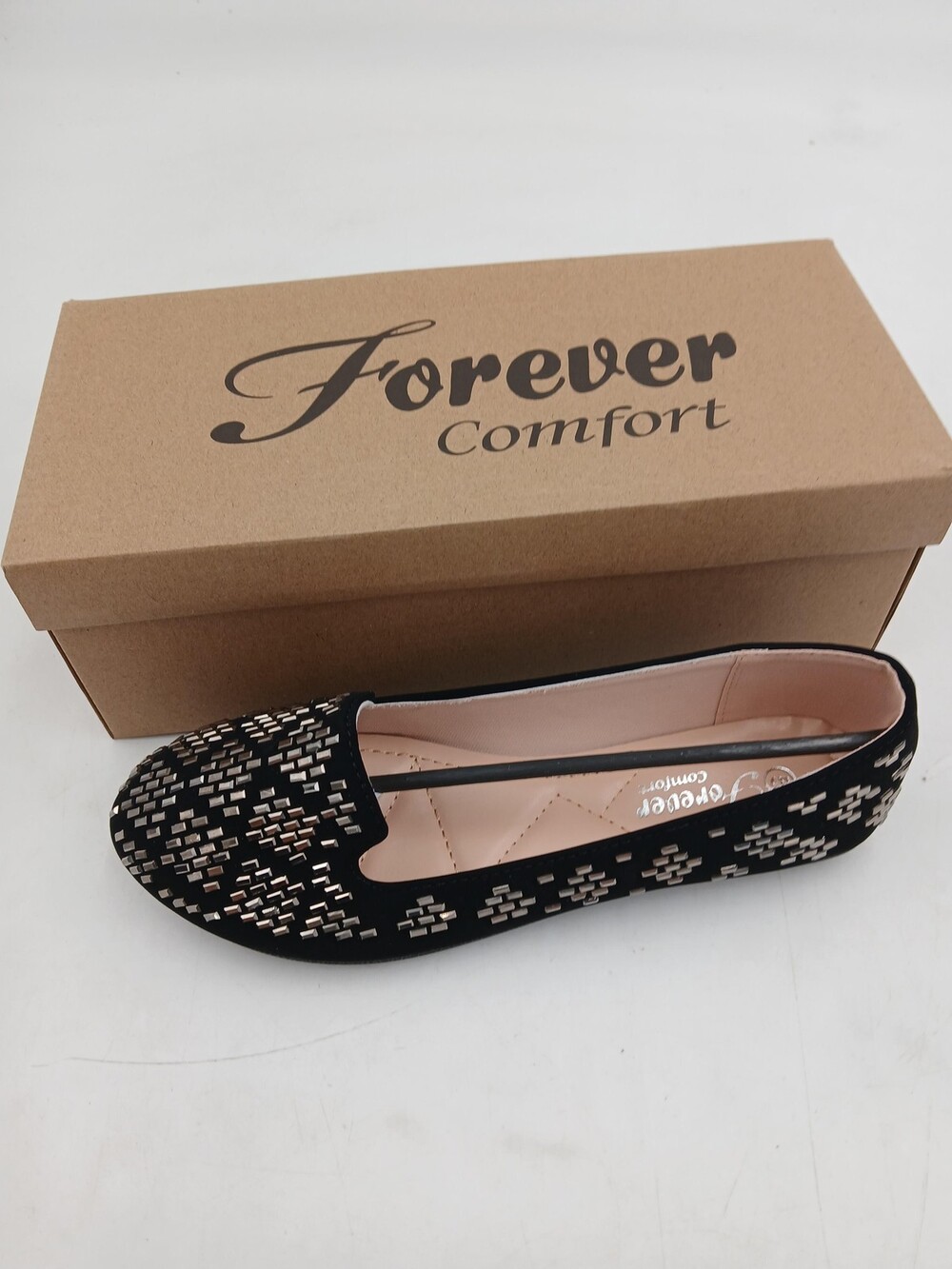 Forever Comfort KINSELLA-45 Shoes Womens Size 9 Black Studded Loafer Flats